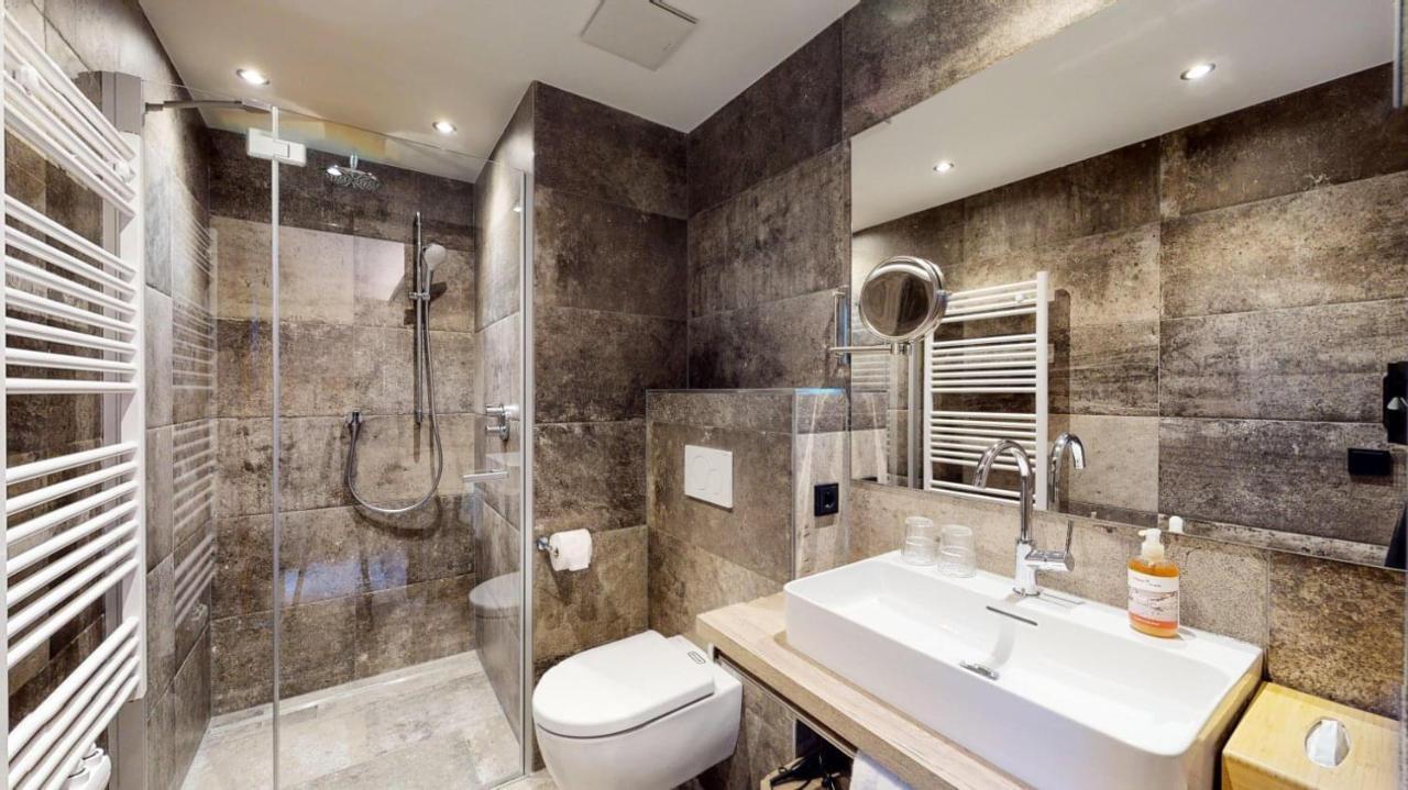 Haus Lina Apartment Sankt Anton am Arlberg Bagian luar foto
