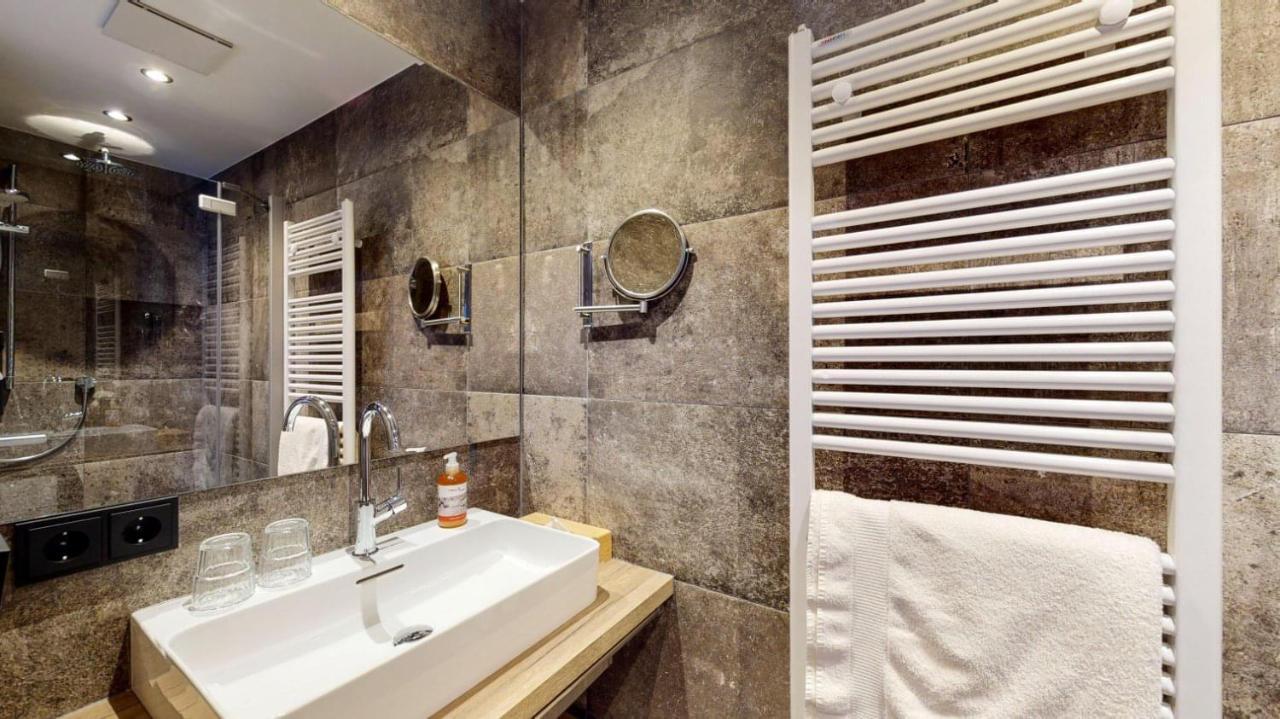 Haus Lina Apartment Sankt Anton am Arlberg Bagian luar foto
